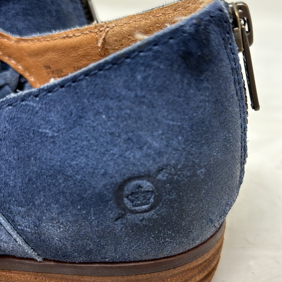 Born women’s Katharina shark distressed size 8 - Picture 3 of 11